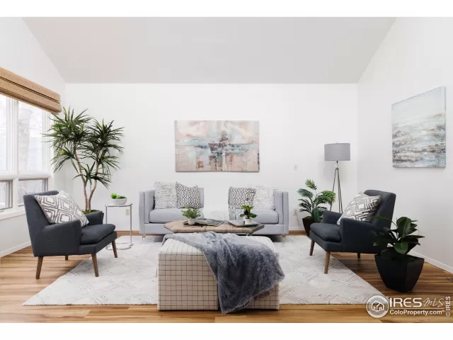 MLS: 957091 Condo For Sale