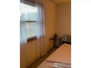 Photo #5: 957119 Listing