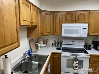 Photo #5: 957130 Listing