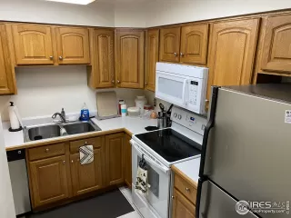 Photo #6: 957130 Listing