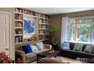 Photo #3: 957142 Listing