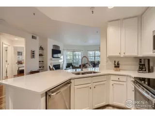 Photo #4: 957147 Listing 