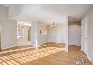 Photo #4: 957173 Listing