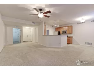 Photo #5: 957175 Listing