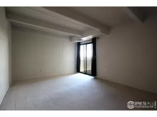 Photo #6: 957287 Listing