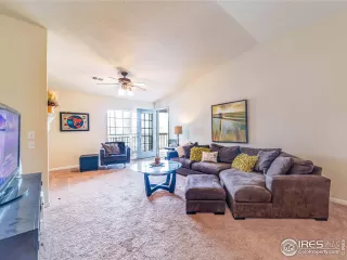 Photo #4: 957304 Listing