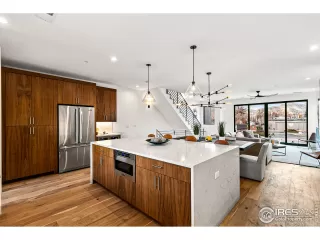 Photo #6: 957318 Listing 