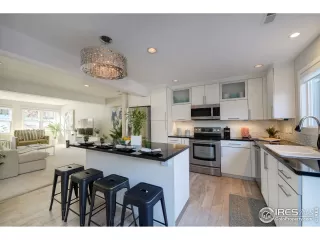 Photo #3: 957370 Listing 