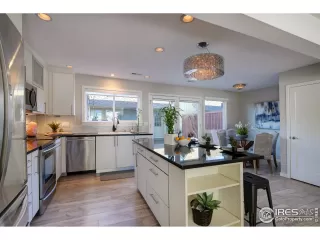 Photo #4: 957370 Listing 