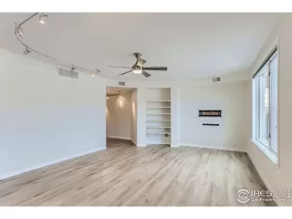 Photo #4: 957390 Listing