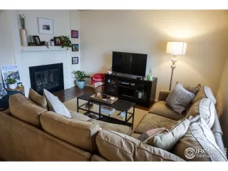 Photo #4: 957407 Listing