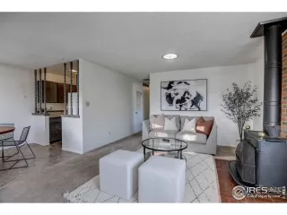 Photo #6: 957409 Listing 