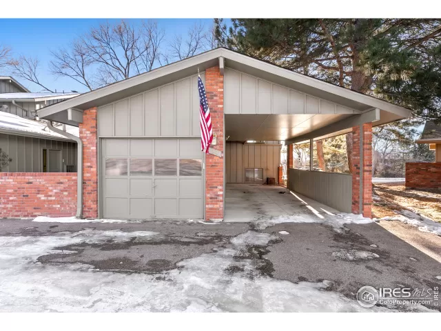 MLS: 957425 Condo For Sale