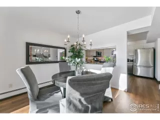 Photo #5: 957425 Listing