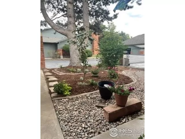 MLS: 957477 Condo For Sale