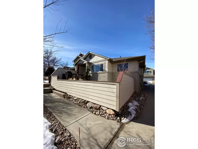 MLS: 957489 Condo For Sale