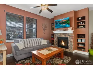 Photo #5: 957523 Listing