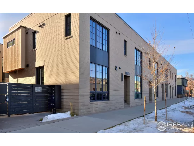 MLS: 957525 Condo For Sale