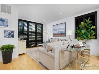 Photo #4: 957525 Listing 