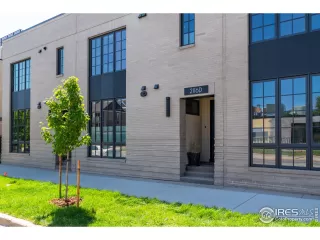 Photo #2: 957644 Listing