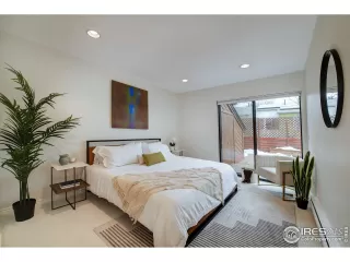 Photo #4: 957683 Listing