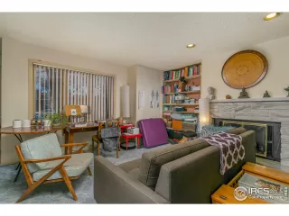 Photo #5: 957689 Listing