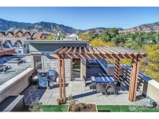 Photo #2: 957766 Listing