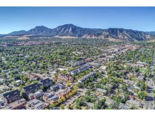 Photo #6: 957766 Listing