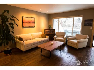 Photo #6: 957774 Listing 