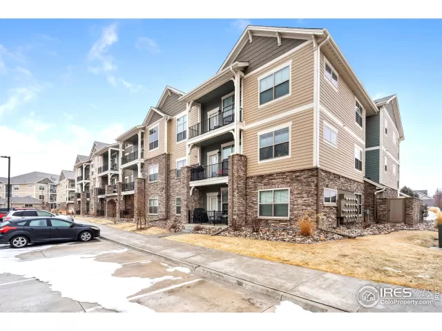 MLS: 957825 Condo For Sale