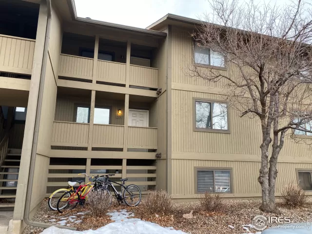 MLS: 957870 Condo For Sale