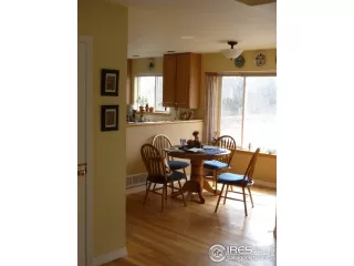 Photo #6: 957896 Listing