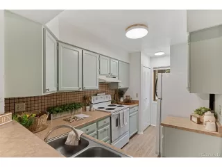 Photo #4: 9579915 Listing