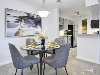 Photo #6: 958005 Listing