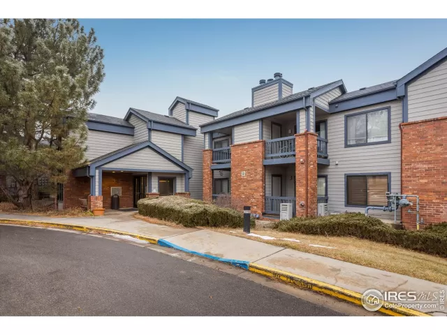 MLS: 958010 Condo For Sale