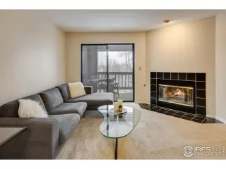 Photo #3: 958010 Listing