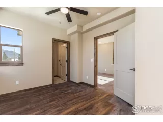 Photo #6: 958050 Listing