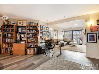 Photo #4: 958141 Listing 