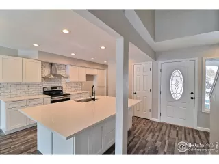 Photo #2: 958183 Listing