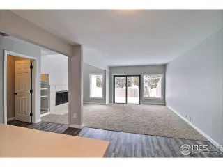 Photo #5: 958183 Listing