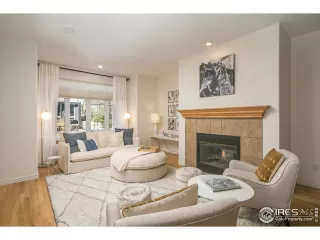 Photo #6: 958270 Listing