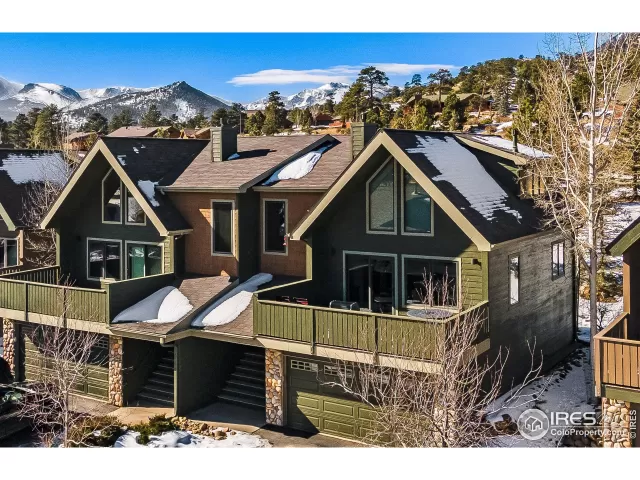 MLS: 958329 Condo For Sale