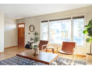 Photo #2: 958387 Listing