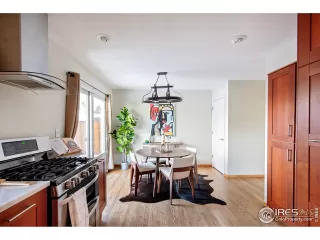 Photo #6: 958387 Listing