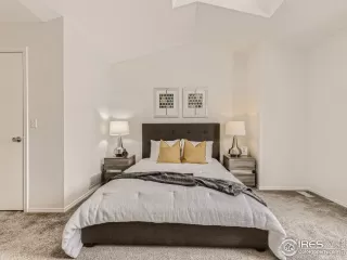 Photo #4: 958399 Listing 