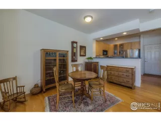 Photo #6: 958429 Listing