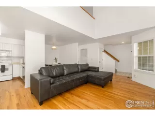 Photo #2: 958450 Listing