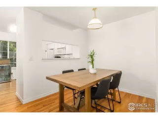 Photo #5: 958450 Listing