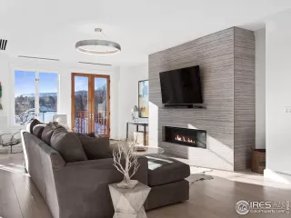 Photo #2: 958454 Listing