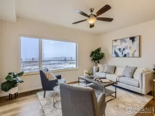 Photo #3: 958455 Listing